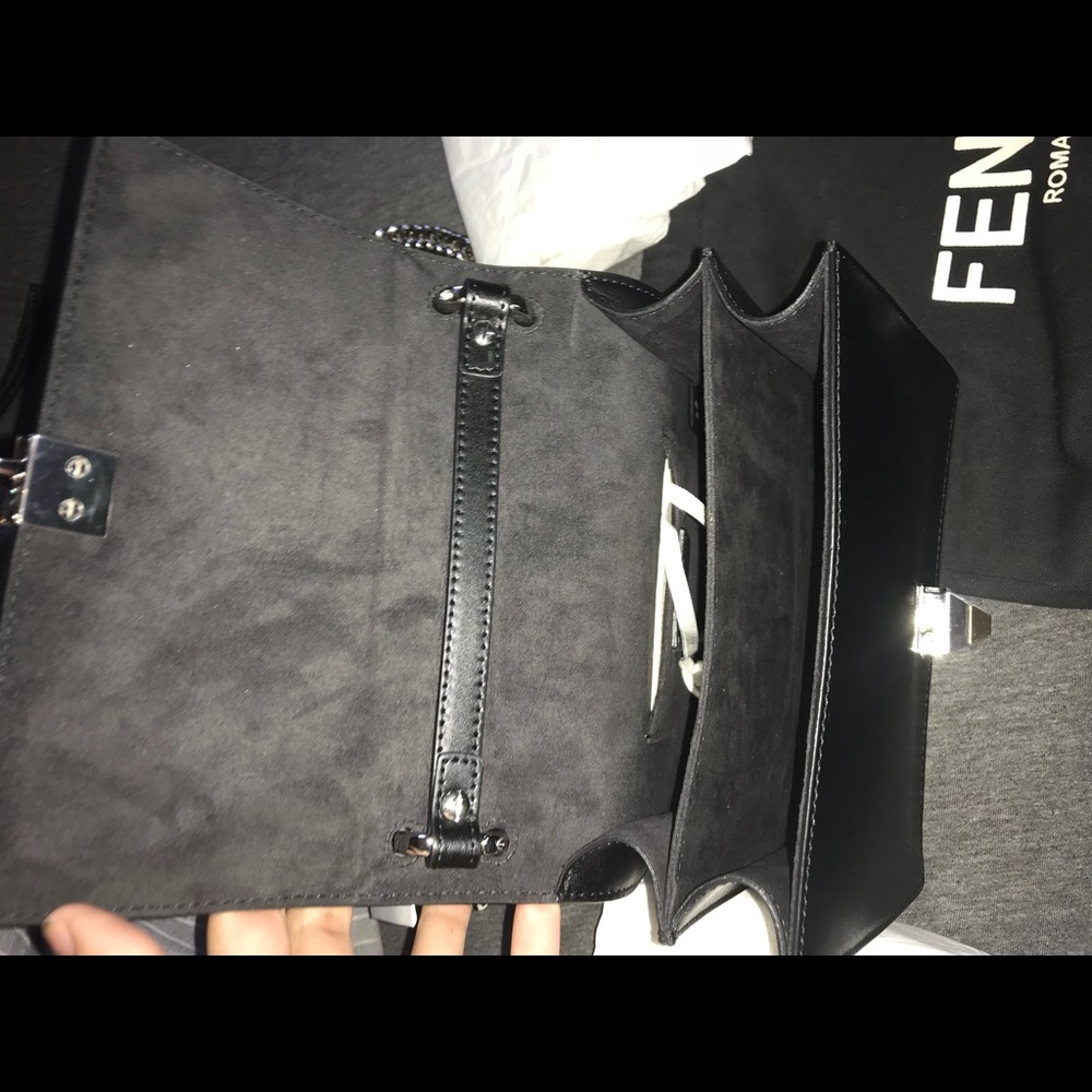 Fendi Bag - Picture 5 of 7
